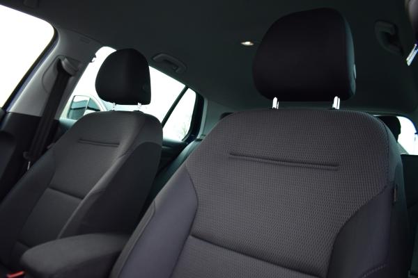 Volkswagen e-Golf e-Golf 100kw Carplay Priv/Glass Ecc Cruise/Adaptive