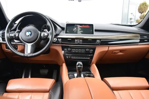 BMW X6 xDrive40d High Executive M-Pakket Schuifdak Harman-Kardon Pano/dak Trekhaak/elektrisch