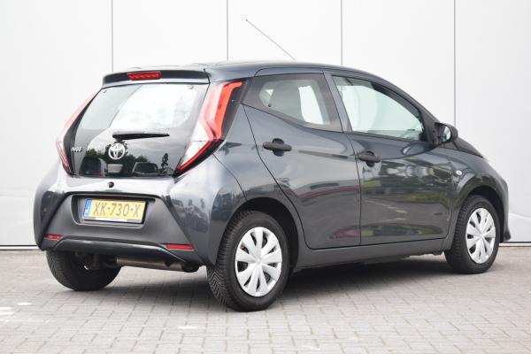 Toyota Aygo 1.0 VVT-i x-fun Airco Audio/Bluetooth