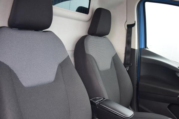 Ford Transit Courier 1.5 TDCI Trend Airco Cruise Dakreling Pdc 132dkm!