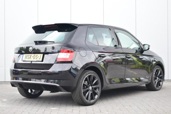 Škoda Fabia 1.0 TSI Monte Carlo Pano/Dak Stoelverwarming Navi/Camera Priv/Glass Ecc Acc