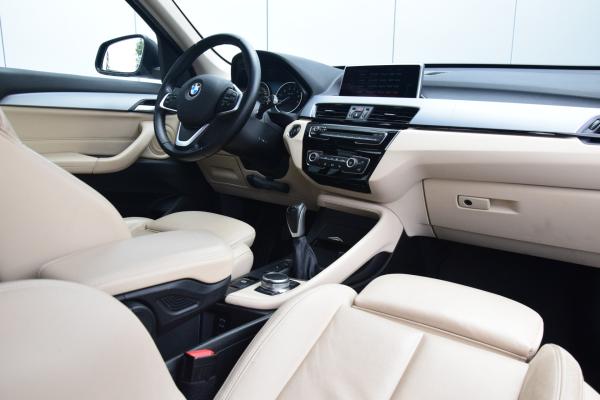 BMW X1 sDrive18i Centennial High Executive Leer/Sportstoelen/Verwarmd Navi/Camera Eerste eigenaar 109dkm!