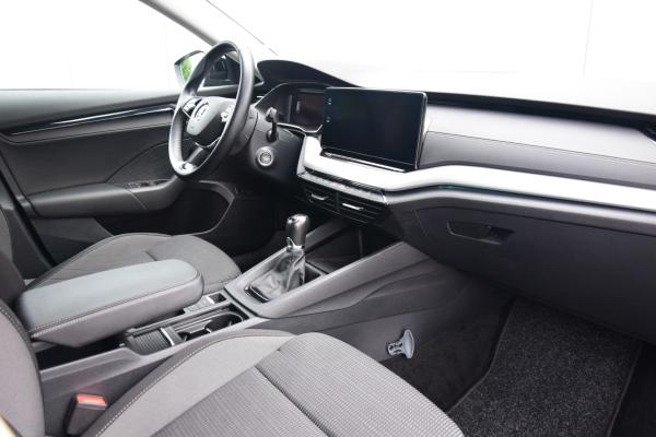 Škoda Octavia Combi 1.0 TSI Business Edition Led Navi/Dab/Carplay Priv/Glass