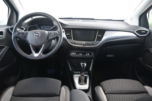Opel Crossland X 1.2 Turbo Automaat Innovation Navi/Camera Pdc Priv/Glass 17' Trekhaak
