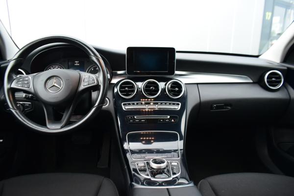 Mercedes-Benz C-Klasse Estate 300 CDI HYBRID Ambition Avantgarde Trekhaak/wegklapbaar