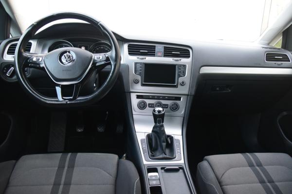 Volkswagen GOLF Variant 1.0 TSI Business Edition Connected Navi/Camera Priv/Glass Sportstoelen Pdc Ecc Cruise 18'