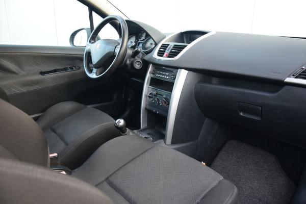 Peugeot 207 1.4 VTi Look VERKOCHT