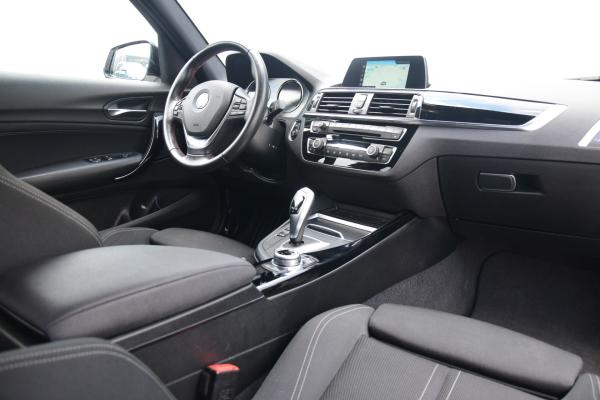 BMW 1-serie 118i Edition Sport Line Shadow Executive Led Sportstoelen Pdc