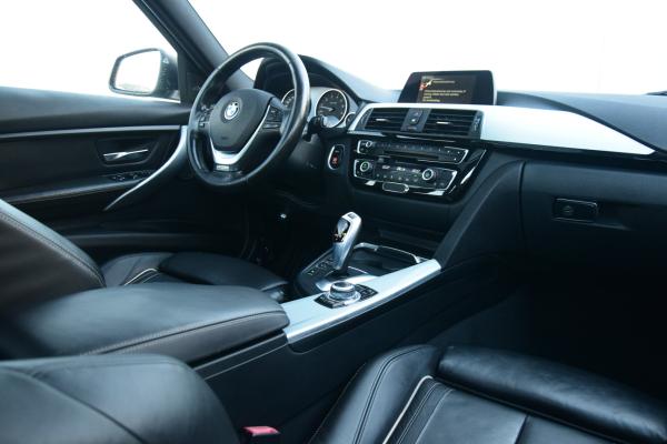 BMW 3-serie 320i Individual VERKOCHT