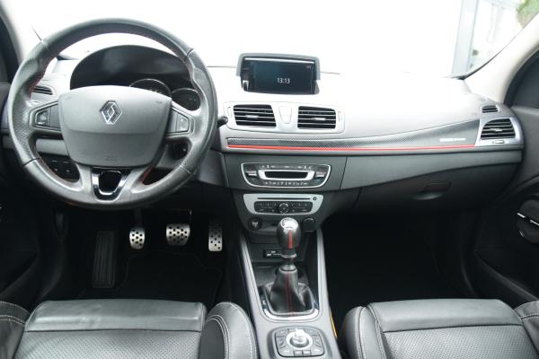 Renault Mégane Estate 2.0 Turbo GT-Line Leer/Verwarmd Bose Pano/dak Priv/Glass Parelmoer Trekhaak