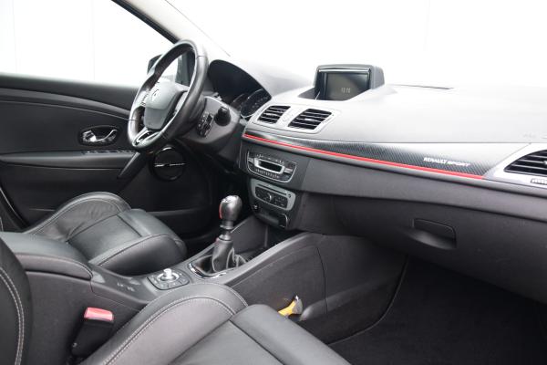 Renault Mégane Estate 2.0 Turbo GT-Line Leer/Verwarmd Bose Pano/dak Priv/Glass Parelmoer Trekhaak