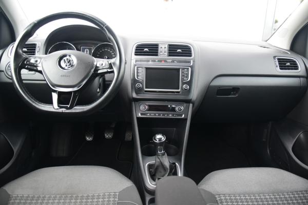 Volkswagen Polo 1.4 TDI Comfortline Executive/Lichtzicht/Pakket Navi/Bluetooth Ecc Cruise Pdc