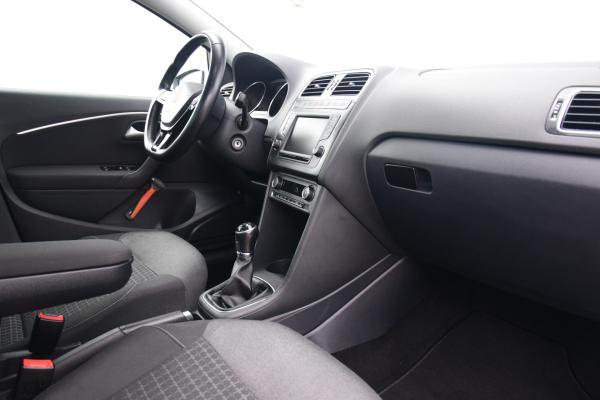 Volkswagen Polo 1.4 TDI Comfortline Executive/Lichtzicht/Pakket Navi/Bluetooth Ecc Cruise Pdc