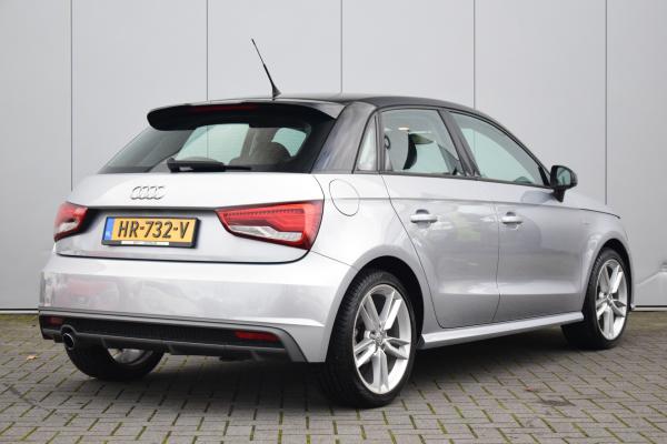 Audi A1 Sportback 1.0 TFSI Adrenalin S-Line/Ex 5Persoons Navi/Bluetooth Airco Cruise