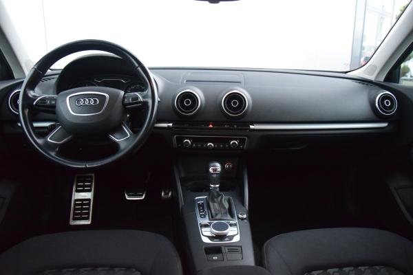 Audi A3 Sportback 1.6 TDI Attraction DSG GERESERVEERD