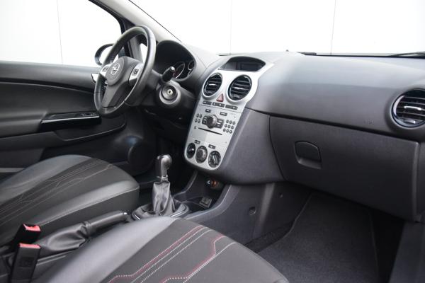 Opel Corsa 1.2 EcoFlex 150 Years Edition Airco Cruise Priv/Glass Stuur/Stoelverwarming