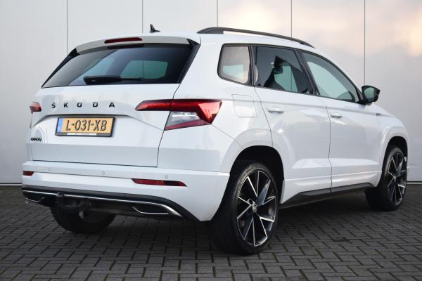 Škoda Karoq 1.5 TSI ACT Sportline Business Led Stoel/Stuurverwarming Priv/Glass Trekhaak