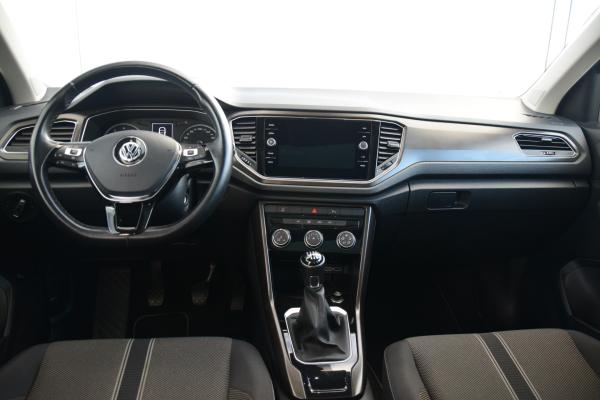 Volkswagen T-Roc 1.0 TSI Style Business Pano/Dak Led Priv/Glass Navi Airco Acc