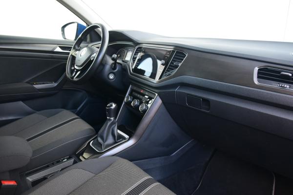Volkswagen T-Roc 1.0 TSI Style Business Pano/Dak Led Priv/Glass Navi Airco Acc