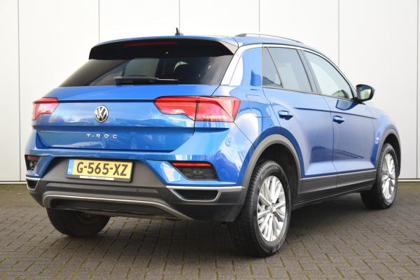 Volkswagen T-Roc 1.0 TSI Style Business Pano/Dak Led Priv/Glass Navi Airco Acc