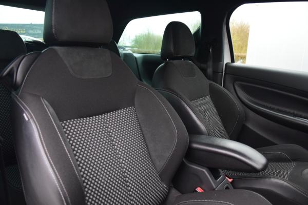 Citroën DS3 1.6 THP Sport Chic Pack Comfort Ecc Cruise Pdc