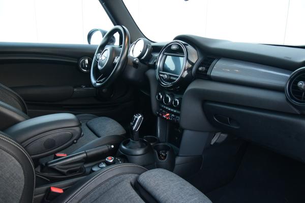 MINI Mini 1.5 Cooper Salt John Cooper Works Package Priv/Glass Schuifdak Led 18'