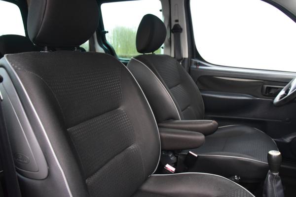 Peugeot Partner mpv 1.6-16V XT 2x Schuifdeur Priv/Glass Airco Cruise Trekhaak