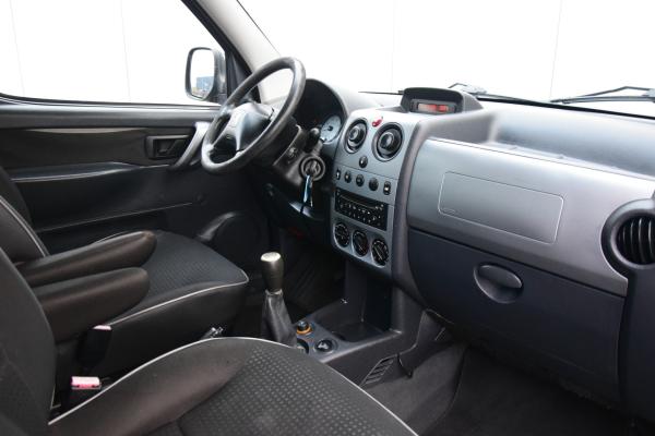 Peugeot Partner mpv 1.6-16V XT 2x Schuifdeur Priv/Glass Airco Cruise Trekhaak