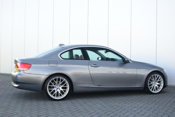 BMW 3 Serie Coupe 325i High Executive Automaat VERKOCHT
