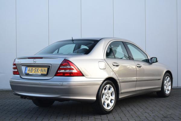 Mercedes-Benz C-Klasse 230 Elegance Automaat NL-geleverd