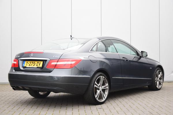Mercedes-Benz E-Klasse Coupé 250 CGI Elegance Bi-Xenon Leer/Verwarmd Navi Pdc