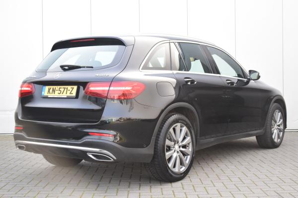 Mercedes-Benz GLC 250 d 4MATIC Ambition Pano/dak AMG-Line Leer/Sportstoelen Led