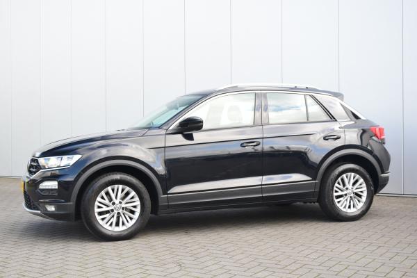 Volkswagen T-Roc 1.0 TSI Style Navi/Camera/Dab/Carplay Ecc Cruise/Adaptive Trekhaak/afneembaar