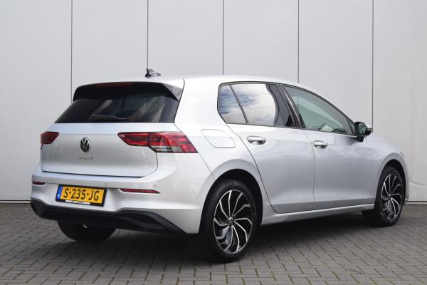 Volkswagen Golf 1.0 TSI Life Digi/Cockpit Carplay/Dab Priv/Glass Led