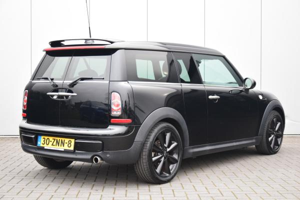 MINI Clubman 1.6 One Chili Bi-Xenon Navi/Bluetooth Priv/Glass Pdc