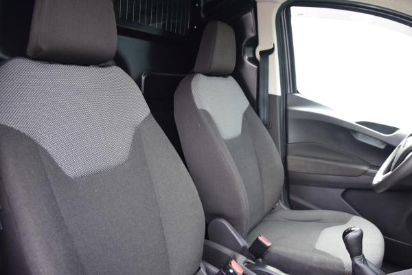 Ford Transit Courier 1.5 TDCI Economy Edition MARGE AUTO Airco Audio Pdc