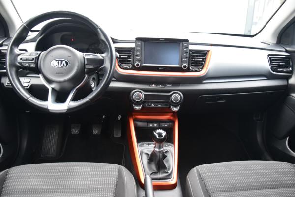 Kia Stonic 1.2 MPi ComfortPlusLine Navigator Ecc Stuur/Stoelverwarming 104dkm!