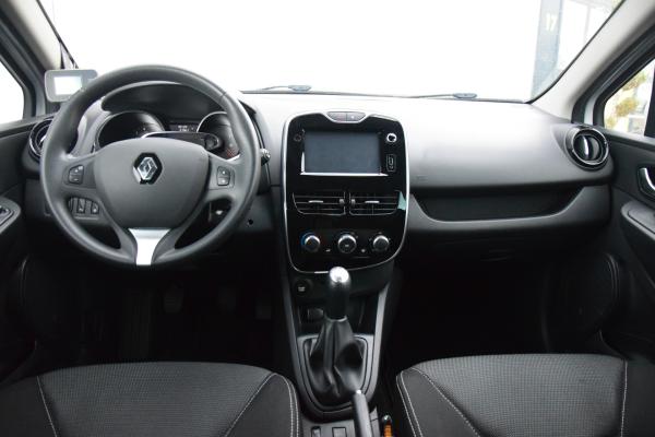 Renault Clio Estate 1.5 dCi ECO Expression Navi/Dab/Bluetooth Priv/Glass Airco Cruise 90dkm!
