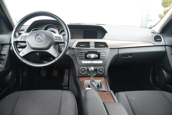 Mercedes-Benz C-Klasse 180 Business Class Elegance Navi/Bluetooth Ecc Cruise Pdc