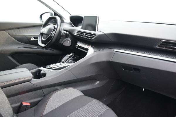 Peugeot 5008 1.2 PureTech Blue Lease Executive 7persoons!