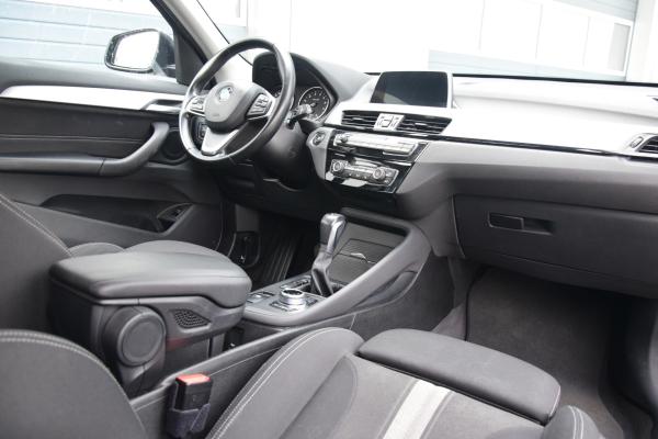BMW X1 xDrive20i Executive VERKOCHT