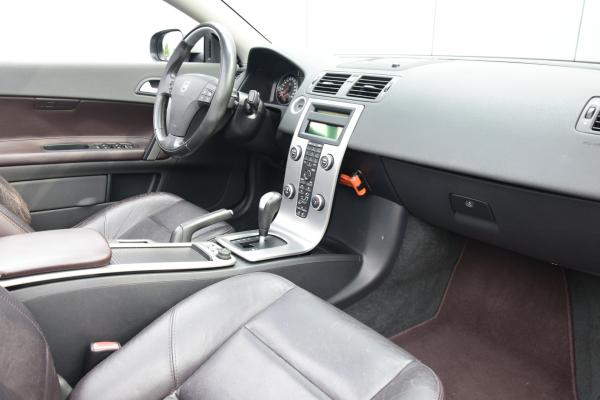Volvo C70 Convertible 2.4 D5 Summum Leer/Verwarmd Navi Bi-Xenon