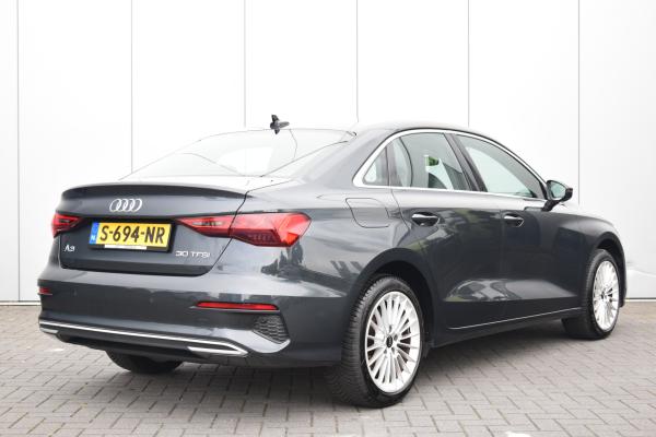 Audi A3 Limousine 30 TFSI Advanced edition Digi/Cockpit Led Navi/Carplay Trekhaak/afneembaar