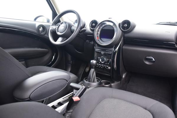 MINI Countryman 1.6 Cooper Knockout Edition Bi-Xenon Navi Ecc Cruise 59dkm!