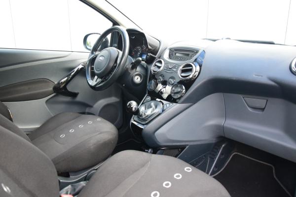 Ford Ka 1.2 Metal start/stop Airco Priv/Glass Lmv
