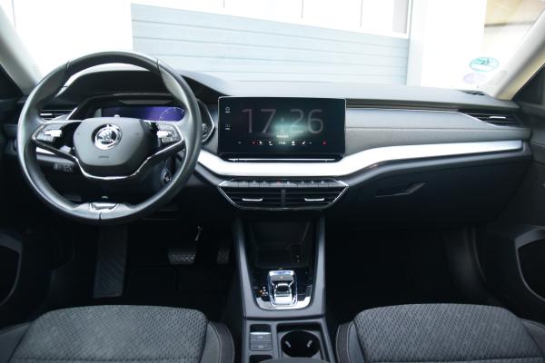 Škoda Octavia Combi 1.5 e-TSI Business Edition Plus Pano/dak Led Trekhaak/Elektrisch