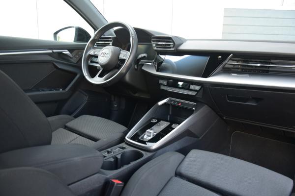 Audi A3 Sportback 30 TFSI Advanced edition Led-Full Digi/Cockpit Sportstoelen