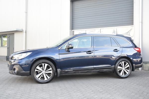 Subaru Outback 2.5i Premium Leer/Verwarmd Schuifdak Trekhaak