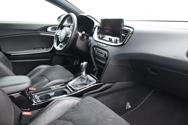 Kia ProCeed 1.0 T-GDi GT-PlusLine Led Navi/Camera Pdc Stoel/Stuur/Verwarmd Trekhaak/afneembaar