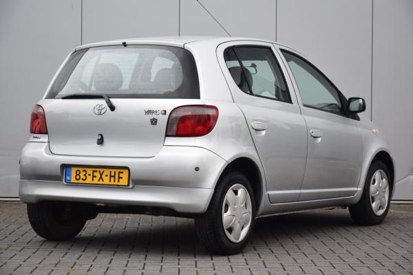 Toyota Yaris 1.3-16V VVT-i Sol Automaat Airco 102dkm!